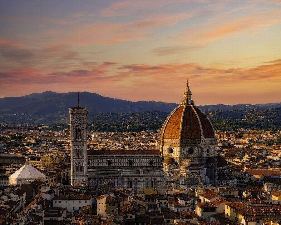 La Cattedrale di Santa Maria del Fiore.jpg