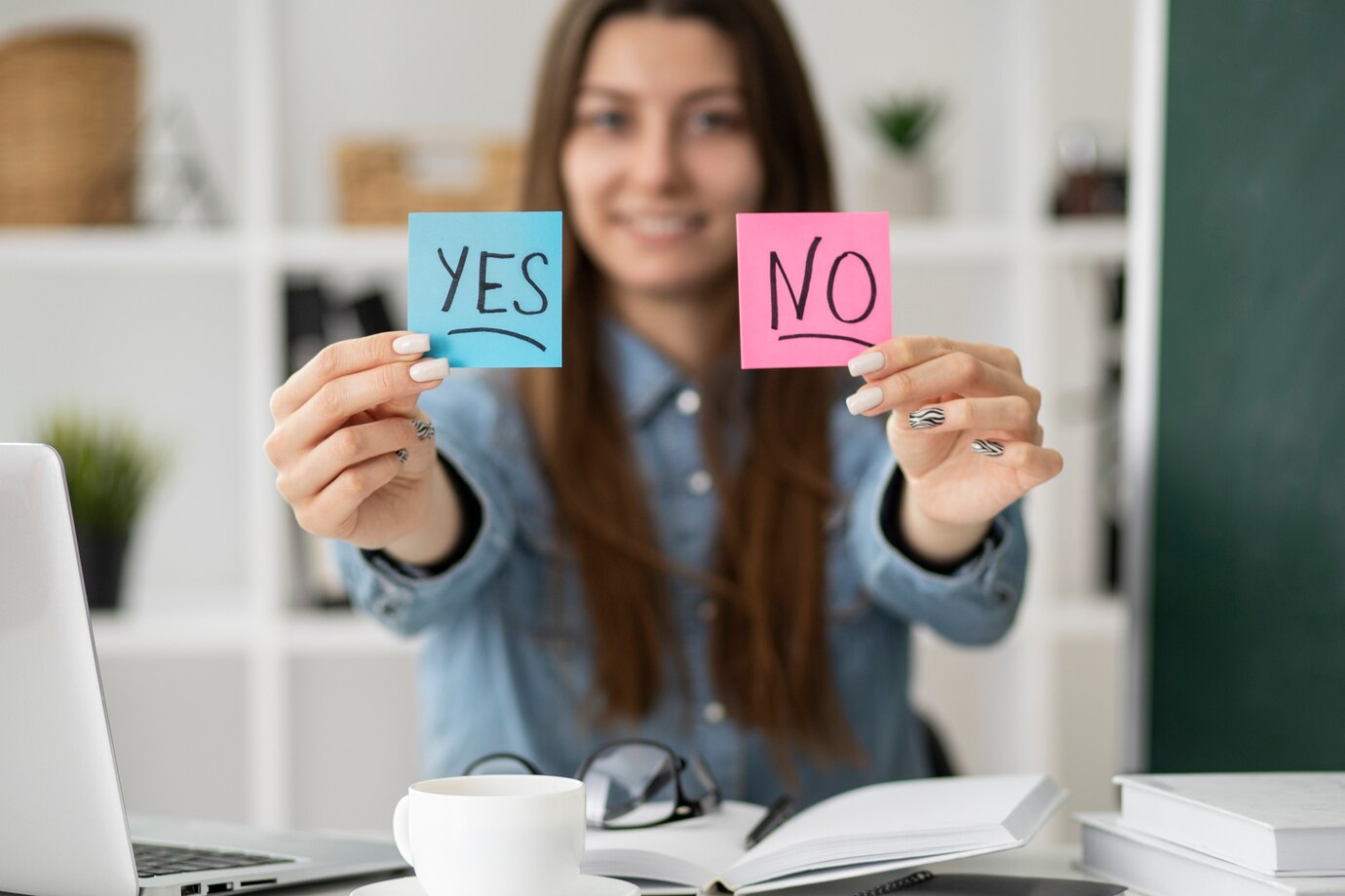 medium-shot-smiley-woman-holding-post-its_23-2149321546.jpg