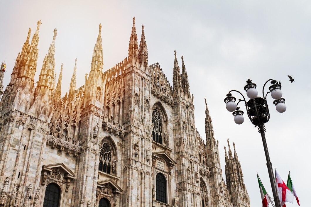 duomo-square-milan-.jpg