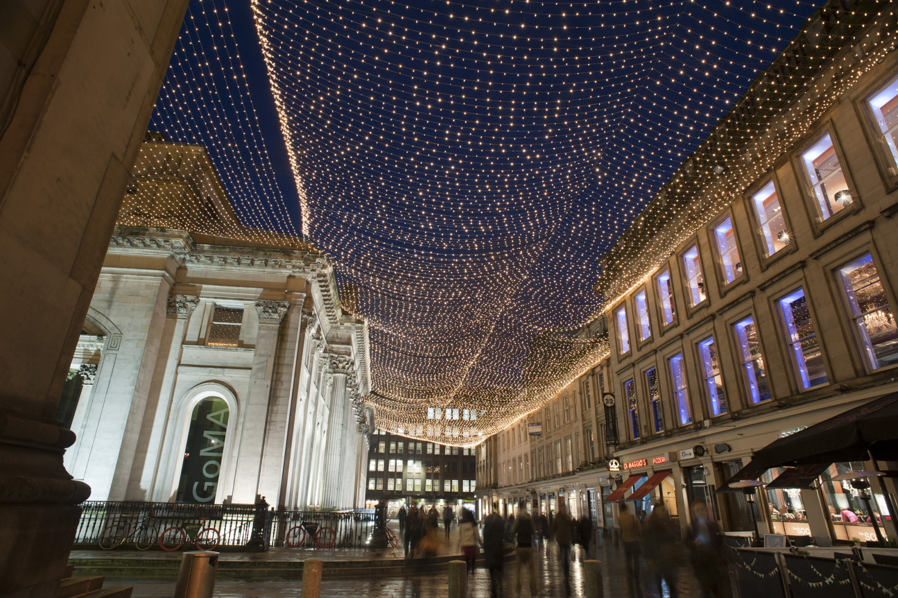 royal_exchange_square_night.jpg royal_exchange_square_night.jpg